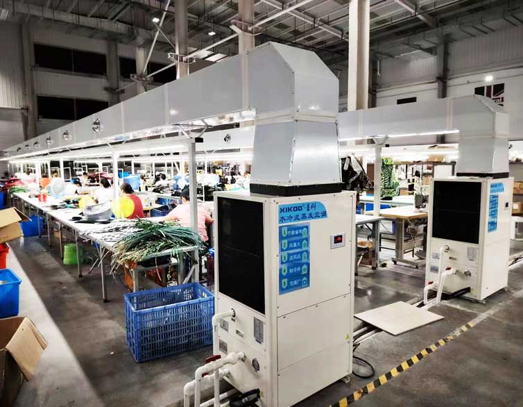 制衣廠區域崗位降溫，安裝蒸發冷省電空調-立式管道機